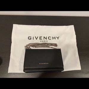 SOLD! Givenchy Pandora Wallet On Chain,BLK, Silver
